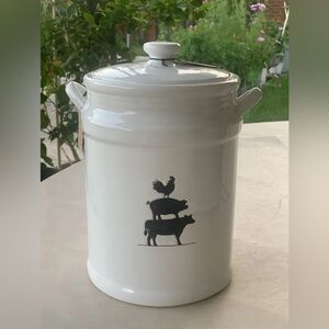 Home Essentials Farmstead Debossed Cow, Pig, Rooster Canister 135 Ounce
